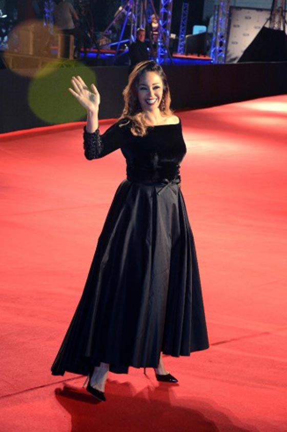 صور فنانات في مهرجان القاهرة السينمائي: بعضهن ظهرن باطلالة غير موفقة! صورة رقم 4 صور فنانات في مهرجان القاهرة السينمائي: بعضهن ظهرن باطلالة غير موفقة! صورة رقم 4