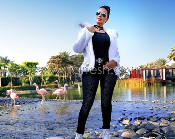 الفنانة المصرية سمية الخشاب تفاجئ الجمهور وتعلن زواجها صورة رقم 5 الفنانة المصرية سمية الخشاب تفاجئ الجمهور وتعلن زواجها صورة رقم 5