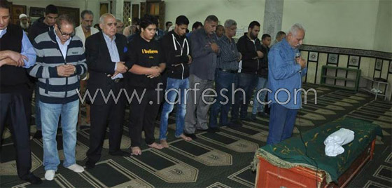 تغيب الفنانين عن المشاركة في جنازة الفنان الراحل سعيد طرابيك صورة رقم 8 تغيب الفنانين عن المشاركة في جنازة الفنان الراحل سعيد طرابيك صورة رقم 8