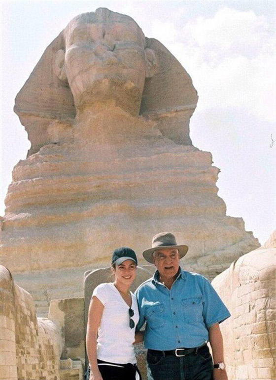 صور مشاهير زاروا الاهرامات من بينهم الاميرة ديانا، شاكيرا، ميسي، اوباما وبيونسيه صورة رقم 3 صور مشاهير زاروا الاهرامات من بينهم الاميرة ديانا، شاكيرا، ميسي، اوباما وبيونسيه صورة رقم 3