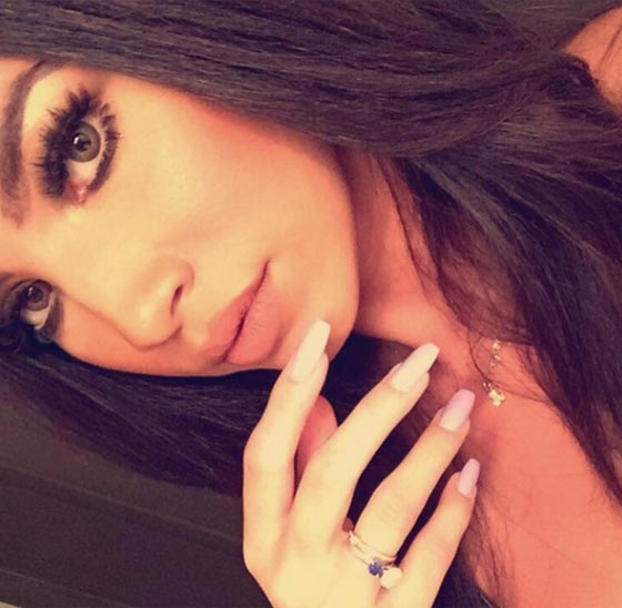 شبيهة كيم كاردشيلان السعودية لا تبخل على متتبعيها بالنصائح صورة رقم 4 شبيهة كيم كاردشيلان السعودية لا تبخل على متتبعيها بالنصائح صورة رقم 4
