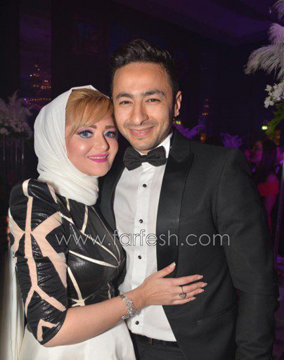 صور زوجات الفنانين: الجمال والسحر والاناقة صورة رقم 11 صور زوجات الفنانين: الجمال والسحر والاناقة صورة رقم 11