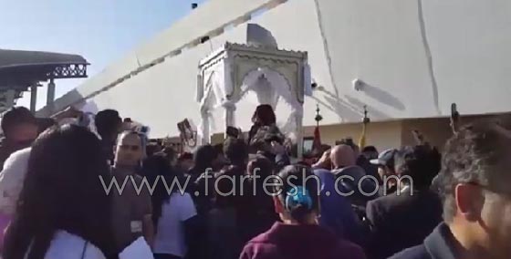 فيديو وصور استقبال هيفاء وهبي في المغرب في هودج مغربي (العمارية) صورة رقم 4 فيديو وصور استقبال هيفاء وهبي في المغرب في هودج مغربي (العمارية) صورة رقم 4