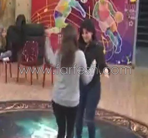 ستار اكاديمي: فيديو رقص حنان، دينا، هايدي ومابيل والشباب يحكمون بينهم فمن الفائزة؟ صورة رقم 4 ستار اكاديمي: فيديو رقص حنان، دينا، هايدي ومابيل والشباب يحكمون بينهم فمن الفائزة؟ صورة رقم 4