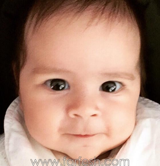 صور تالا ابنة الفنانة اللبنانية كارول سماحة تسرق قلوب المعجبين صورة رقم 2 صور تالا ابنة الفنانة اللبنانية كارول سماحة تسرق قلوب المعجبين صورة رقم 2