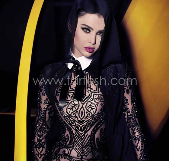 فيديو فضيحة الفنانة قمر ضبطت حبيبها يخونها فانهالت عليه بالضرب والشتم  صورة رقم 3