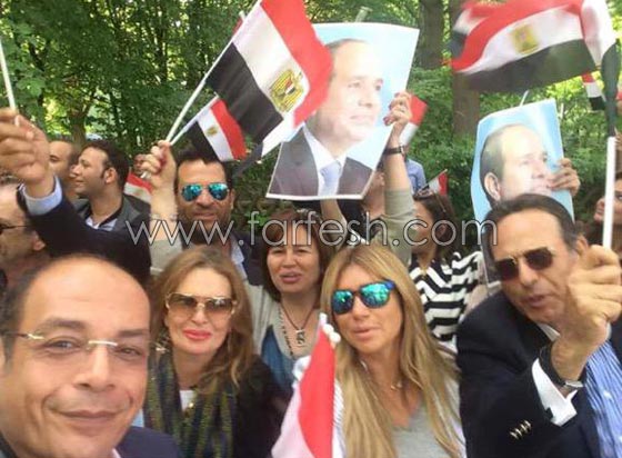 فيديو نادر للفنان الراحل ممدوح عبد العليم يمثل في طفولته وفيديو وهو يبكي في آخر لقاء له صورة رقم 7 فيديو نادر للفنان الراحل ممدوح عبد العليم يمثل في طفولته وفيديو وهو يبكي في آخر لقاء له صورة رقم 7