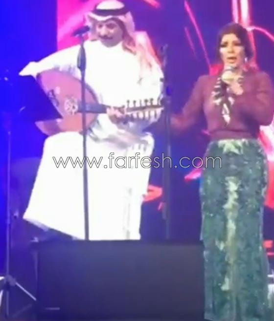 فيديو اصالة مع عبادي جوهر وانغام مع محمد عبده في ديو بحفل مهرجان دبي التجاري صورة رقم 1 فيديو اصالة مع عبادي جوهر وانغام مع محمد عبده في ديو بحفل مهرجان دبي التجاري صورة رقم 1