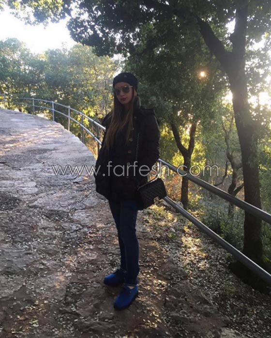 صور ابنة نوال الزغبي (تيا) تتزلج مع حبيبها على الثلوج في لبنان صورة رقم 8 صور ابنة نوال الزغبي (تيا) تتزلج مع حبيبها على الثلوج في لبنان صورة رقم 8