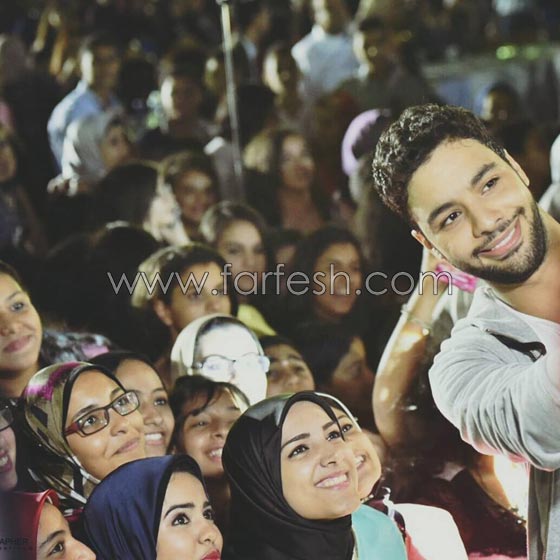 فيديو رائع: فتاة تغنى اغنية احمد جمال (تحيا مصر) بـ (لغة الإشارة) صورة رقم 7 فيديو رائع: فتاة تغنى اغنية احمد جمال (تحيا مصر) بـ (لغة الإشارة) صورة رقم 7