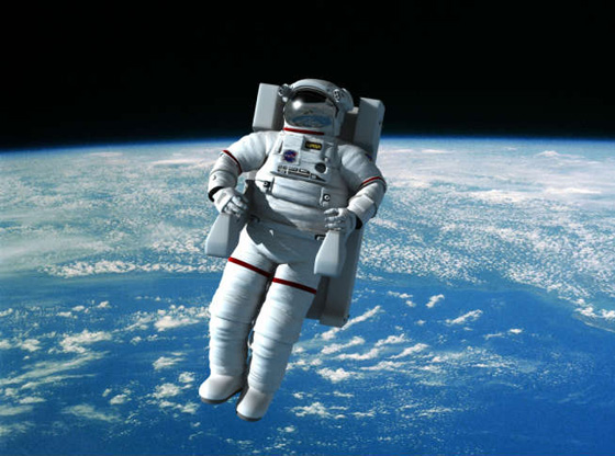 لماذا يحمل رواد الفضاء اسلحة نارية ومسدسات في رحلاتهم  الفضائية؟ صورة رقم 2