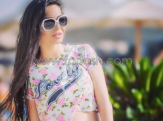 دوللي شاهين تتلقى عرض فاضح من رجل اعمال لقضاء ليلة معه فماذا فعل زوجها؟ صورة رقم 3 دوللي شاهين تتلقى عرض فاضح من رجل اعمال لقضاء ليلة معه فماذا فعل زوجها؟ صورة رقم 3