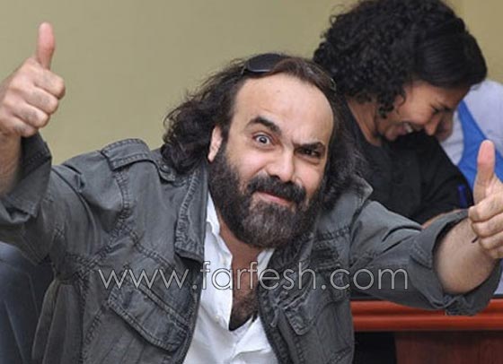 الحب يعيد النجوم الى ارض الطفولة في اطرف المواقف واغربها صورة رقم 3 الحب يعيد النجوم الى ارض الطفولة في اطرف المواقف واغربها صورة رقم 3