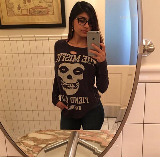 صور وشم ميا خليفة الجديد بالعربية عن الحب الذي قلب حياتها صورة رقم 4 صور وشم ميا خليفة الجديد بالعربية عن الحب الذي قلب حياتها صورة رقم 4