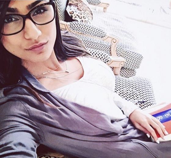 صور وشم ميا خليفة الجديد بالعربية عن الحب الذي قلب حياتها صورة رقم 6 صور وشم ميا خليفة الجديد بالعربية عن الحب الذي قلب حياتها صورة رقم 6