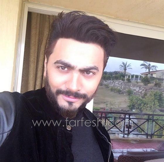 صور تامر حسني مع زوجته بسمة بوسيل يشاركان في حملة التبرع بالدم صورة رقم 15 صور تامر حسني مع زوجته بسمة بوسيل يشاركان في حملة التبرع بالدم صورة رقم 15