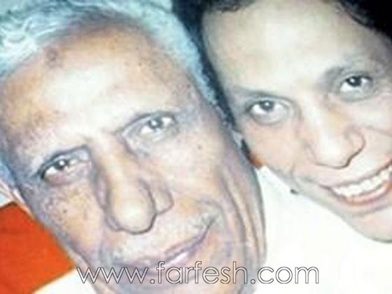 صور عادل امام العائلية القديمة مع شقيقه، والده، زوجته وابنائه صورة رقم 4 صور عادل امام العائلية القديمة مع شقيقه، والده، زوجته وابنائه صورة رقم 4