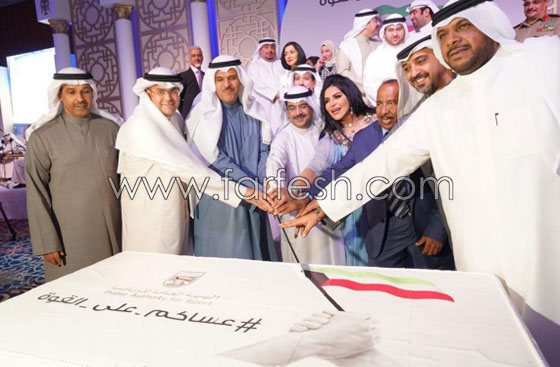 صور احلام تتألق وتسرق الأضواء اثناء تكريمها في الكويت صورة رقم 2 صور احلام تتألق وتسرق الأضواء اثناء تكريمها في الكويت صورة رقم 2