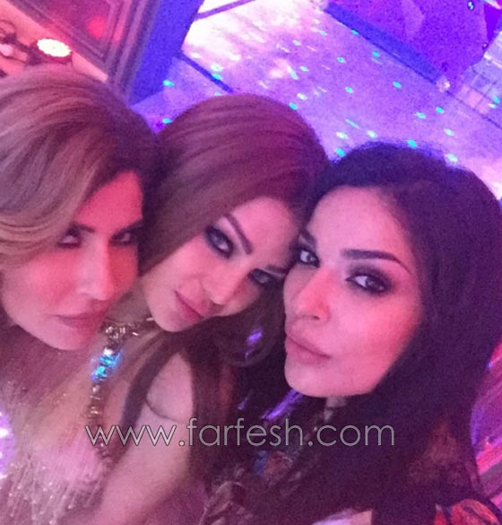 هل بلغت 50 عاما؟ فيديو وصور هيفاء وهبي ترقص تصرخ وتقفز في عيدها صورة رقم 10 هل بلغت 50 عاما؟ فيديو وصور هيفاء وهبي ترقص تصرخ وتقفز في عيدها صورة رقم 10