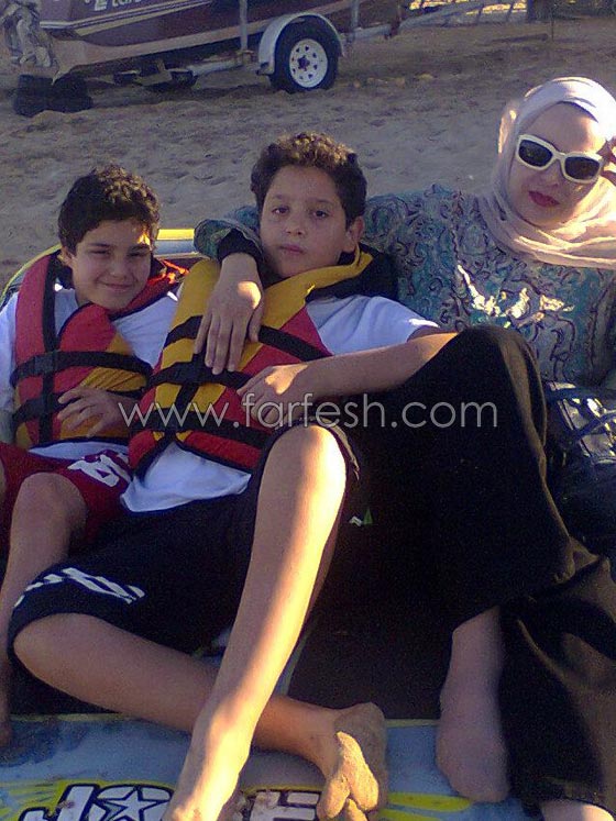 فنانة مصرية تتهم طليقها بقتل ابنهما المريض بمنع العلاج عنه صورة رقم 3 فنانة مصرية تتهم طليقها بقتل ابنهما المريض بمنع العلاج عنه صورة رقم 3