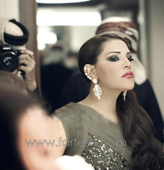 فيديو فاهد الهاجري ابن احلام يضرب مدير مدرسته بالكيك يثير استياء ونقدا ليس في محله! صورة رقم 12 فيديو فاهد الهاجري ابن احلام يضرب مدير مدرسته بالكيك يثير استياء ونقدا ليس في محله! صورة رقم 12