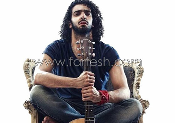 فيديو سجن بالألوان: اغنية تجسد معاناة المعتقلين وتهاجم النظام والرئيس المصري صورة رقم 5 فيديو سجن بالألوان: اغنية تجسد معاناة المعتقلين وتهاجم النظام والرئيس المصري صورة رقم 5