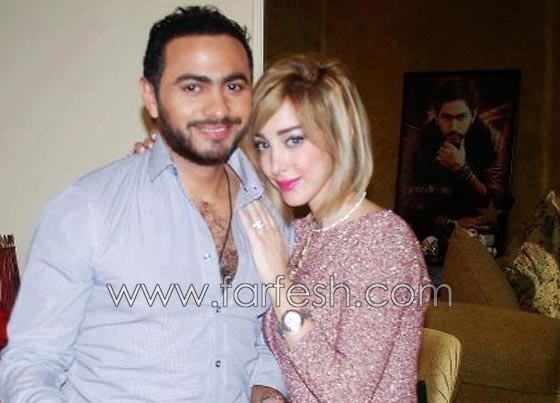 سيلفي بسمة بوسيل مع تامر حسني امام حمام السباحة صورة رقم 3 سيلفي بسمة بوسيل مع تامر حسني امام حمام السباحة صورة رقم 3