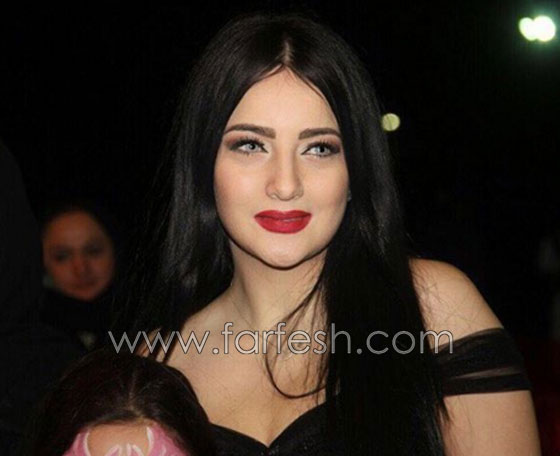 الفنانة الفلسطينية منال موسى في دبي بفستان اسود شفاف وتشبه نفسها بالسندريلا صورة رقم 2 الفنانة الفلسطينية منال موسى في دبي بفستان اسود شفاف وتشبه نفسها بالسندريلا صورة رقم 2