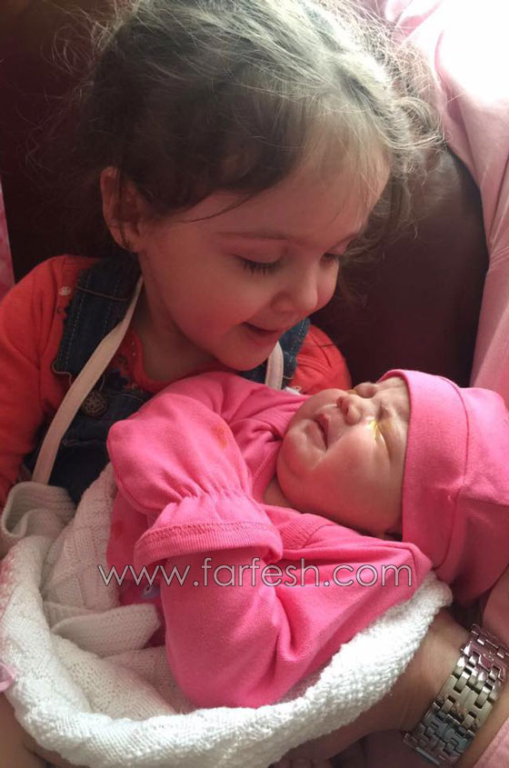 صور: نادين سلامة مع طفلتها (انابيلا)، فهل ستعتزل الفن؟ صورة رقم 5 صور: نادين سلامة مع طفلتها (انابيلا)، فهل ستعتزل الفن؟ صورة رقم 5