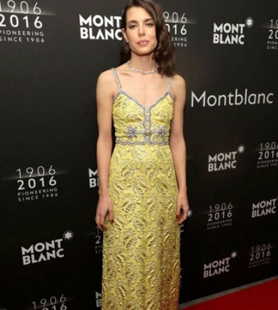 إطلالات مثيرة لـ 10 نجمات بينهن نانسي، مايا، سيرين، ميريام وجيجي صورة رقم 8 إطلالات مثيرة لـ 10 نجمات بينهن نانسي، مايا، سيرين، ميريام وجيجي صورة رقم 8