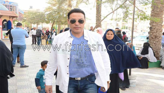 اين الوفاء في الوسط الفني؟ 5 فنانين فقط في جنازة سيد زيان صورة رقم 2 اين الوفاء في الوسط الفني؟ 5 فنانين فقط في جنازة سيد زيان صورة رقم 2