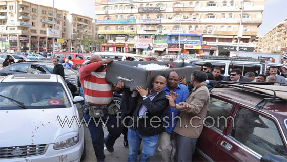 اين الوفاء في الوسط الفني؟ 5 فنانين فقط في جنازة سيد زيان صورة رقم 5 اين الوفاء في الوسط الفني؟ 5 فنانين فقط في جنازة سيد زيان صورة رقم 5