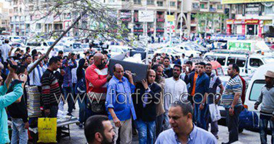 اين الوفاء في الوسط الفني؟ 5 فنانين فقط في جنازة سيد زيان صورة رقم 1 اين الوفاء في الوسط الفني؟ 5 فنانين فقط في جنازة سيد زيان صورة رقم 1