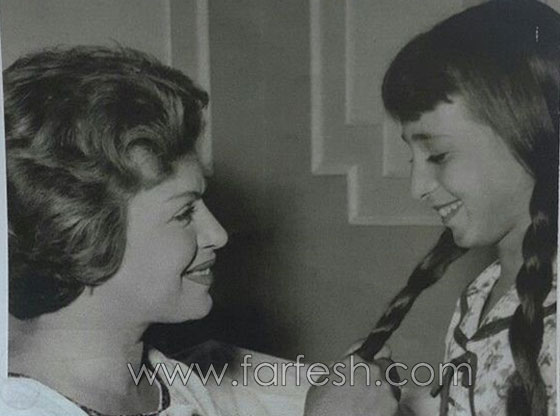 حبيبة امها: صور فنانات من الزمن الجميل مع بناتهن صورة رقم 5 حبيبة امها: صور فنانات من الزمن الجميل مع بناتهن صورة رقم 5