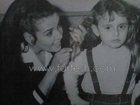 حبيبة امها: صور فنانات من الزمن الجميل مع بناتهن صورة رقم 8 حبيبة امها: صور فنانات من الزمن الجميل مع بناتهن صورة رقم 8