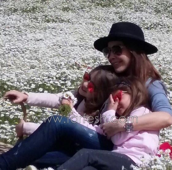 صور نانسي عجرم مع ابنتها ايلا: كل سنة وانت سالمة يا ملاكي الصغير صورة رقم 3 صور نانسي عجرم مع ابنتها ايلا: كل سنة وانت سالمة يا ملاكي الصغير صورة رقم 3