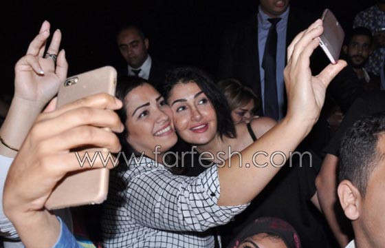 صور سيلفي غادة عبد الرازق تفسد اطلالتها بسبب فيلم (اللي اختشوا ماتوا)! صورة رقم 1 صور سيلفي غادة عبد الرازق تفسد اطلالتها بسبب فيلم (اللي اختشوا ماتوا)! صورة رقم 1