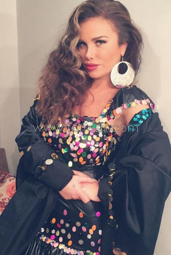 صور نيكول سابا وانفها مغطى بالشاش الطبي الابيض: اصابة ام عملية تجميل؟ صورة رقم 11 صور نيكول سابا وانفها مغطى بالشاش الطبي الابيض: اصابة ام عملية تجميل؟ صورة رقم 11
