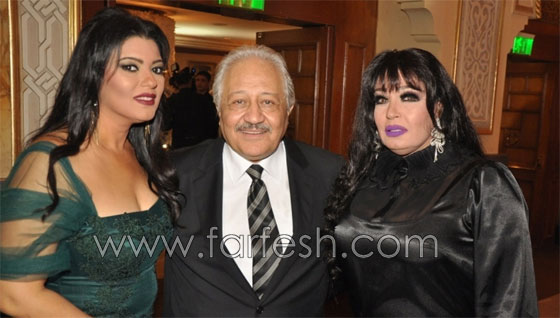 صور فنانين يجاملون في افراح المشاهير: 25 صورة خلف الكواليس صورة رقم 25 صور فنانين يجاملون في افراح المشاهير: 25 صورة خلف الكواليس صورة رقم 25