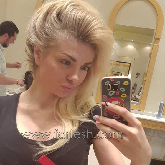 اشارة النازية تحرم ميريام كلينك من فيسبوك لمدة شهر صورة رقم 5 اشارة النازية تحرم ميريام كلينك من فيسبوك لمدة شهر صورة رقم 5
