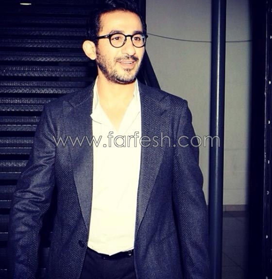 صور احمد حلمى بالـ (جلباب) تفاجئ جمهوره ويسميه (الحج احمد) صورة رقم 6 صور احمد حلمى بالـ (جلباب) تفاجئ جمهوره ويسميه (الحج احمد) صورة رقم 6
