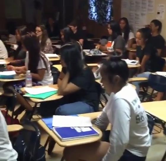 فيديو تامر حسني يعلّم اهل الصين اللغة العربية بواسطة اغانيه صورة رقم 1