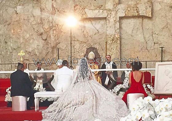 صور فستان زفاف ريما فقيه الذي كلفها نصف مليون دولار! صورة رقم 30