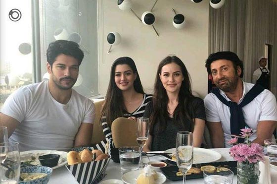 الممثل التركي بوراك أوزجيفيت في الكويت يتحدّث اللغة العربية صورة رقم 7 الممثل التركي بوراك أوزجيفيت في الكويت يتحدّث اللغة العربية صورة رقم 7