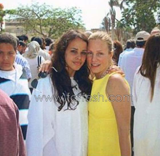 صور ابنة عمرو دياب الكبرى (نور): سمراء شرقية لا تشبه والدتها صورة رقم 1 صور ابنة عمرو دياب الكبرى (نور): سمراء شرقية لا تشبه والدتها صورة رقم 1