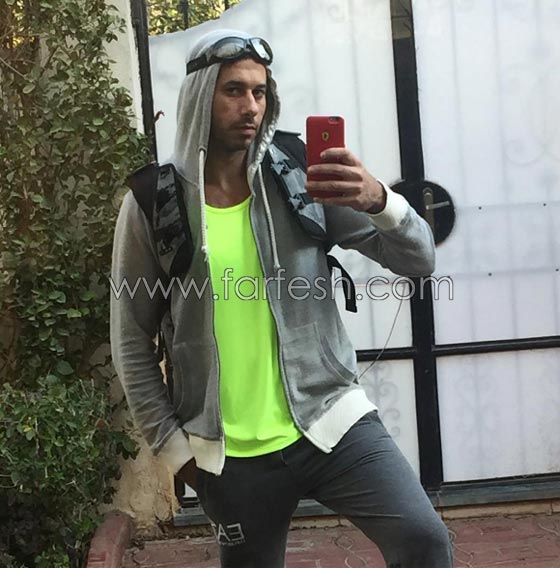 فيسبوك يفضح الفنان احمد السعدني ويحرجه امام جمهوره صورة رقم 5 فيسبوك يفضح الفنان احمد السعدني ويحرجه امام جمهوره صورة رقم 5