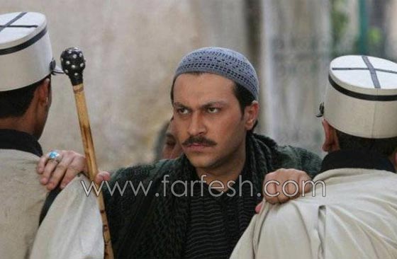 عشية رمضان.. نجم باب الحارة وائل شرف يفجر مفاجأة ثقيلة صورة رقم 4 عشية رمضان.. نجم باب الحارة وائل شرف يفجر مفاجأة ثقيلة صورة رقم 4