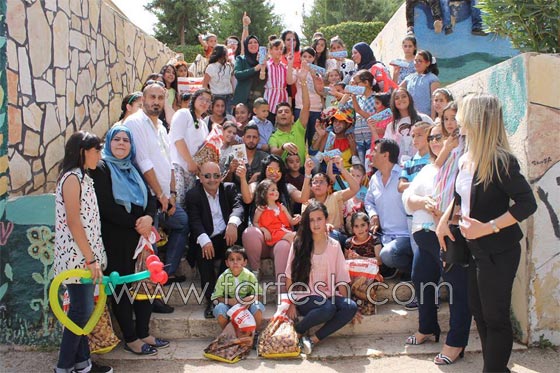 رمضان كريم.. محمد عساف يتكفل بعشرين طفلا من قرية الايتام صورة رقم 2 رمضان كريم.. محمد عساف يتكفل بعشرين طفلا من قرية الايتام صورة رقم 2