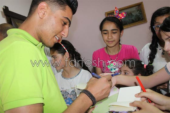 رمضان كريم.. محمد عساف يتكفل بعشرين طفلا من قرية الايتام صورة رقم 6 رمضان كريم.. محمد عساف يتكفل بعشرين طفلا من قرية الايتام صورة رقم 6