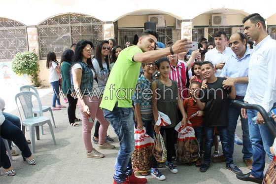 رمضان كريم.. محمد عساف يتكفل بعشرين طفلا من قرية الايتام صورة رقم 5 رمضان كريم.. محمد عساف يتكفل بعشرين طفلا من قرية الايتام صورة رقم 5